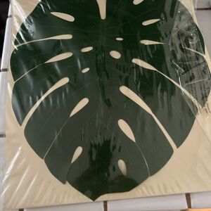 Tropical Green Monstera Leaf Decor Placemats
